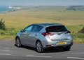 1647760-Toyota-Auris-2017-04.jpg
