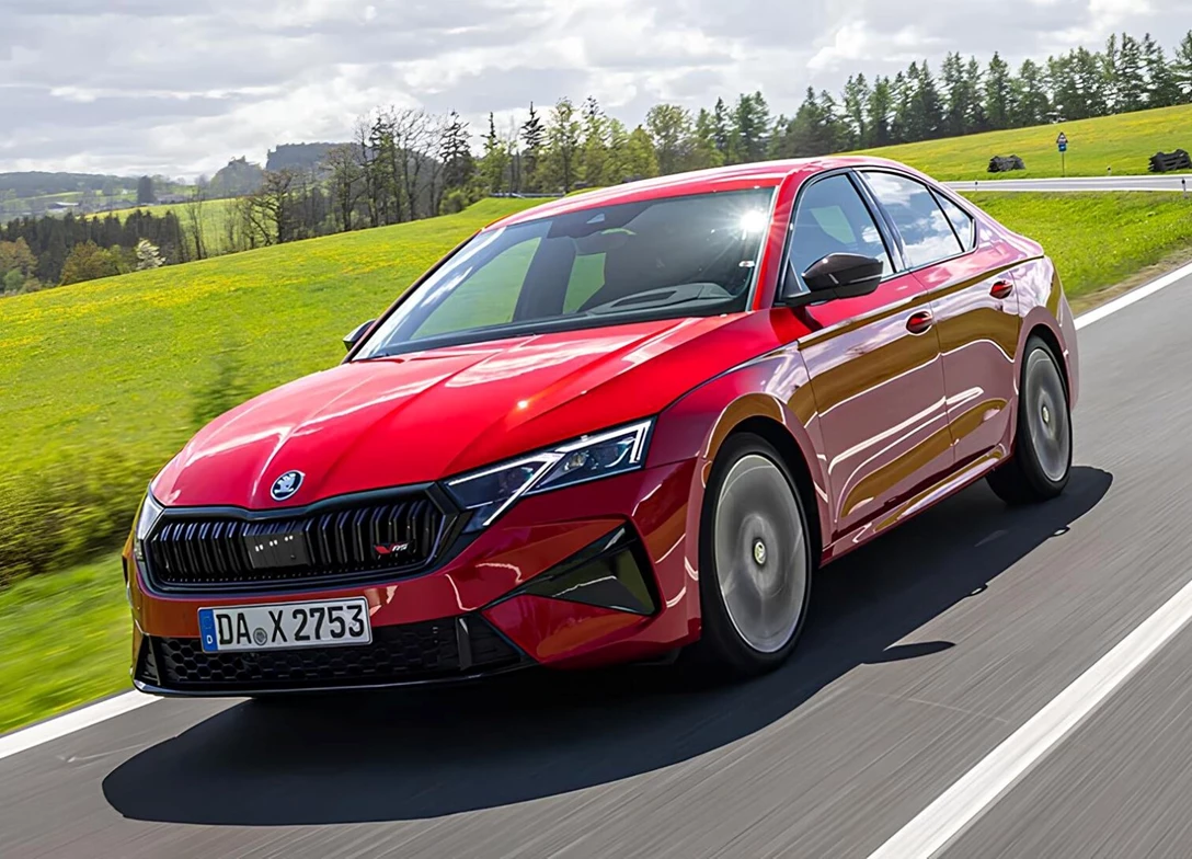 1706635-Skoda-Octavia-2025 (8).jpg