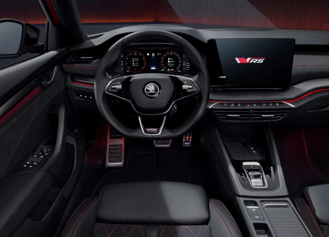 1706637-Skoda-Octavia-2025 (10).jpg