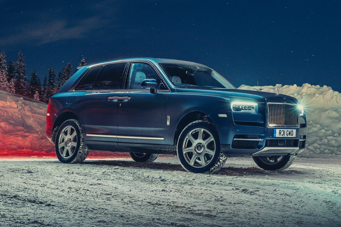 1632295-רולס רויס קאלינן (8).jpg