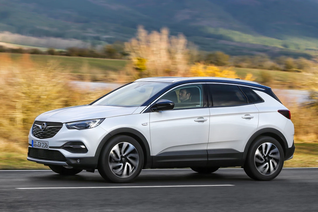 1593572-Opel-Grandland-X-502082.JPG