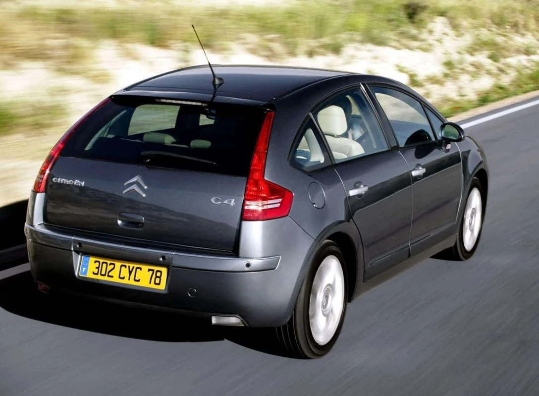 1602327-Citroen-C4-2005-3.jpg