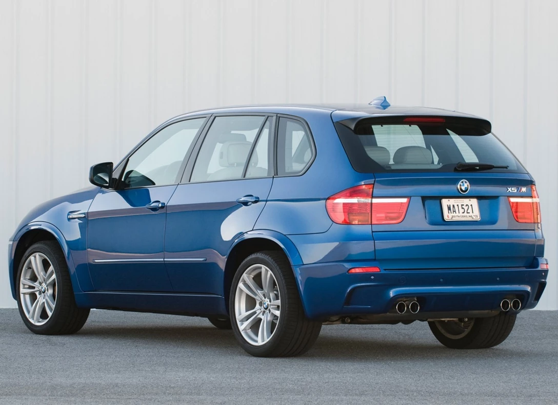1604508-BMW-X5_M-2009-2013-6.jpg