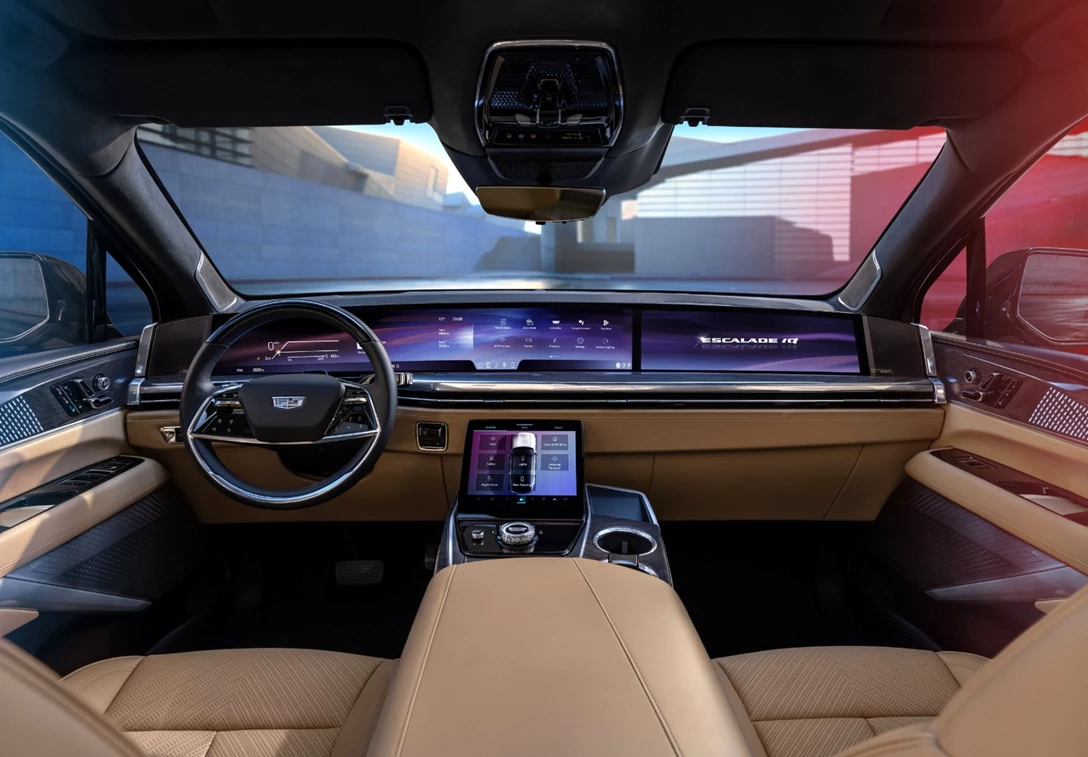 1686031-2025-cadillac-escalade-iq-sport-013.jpg