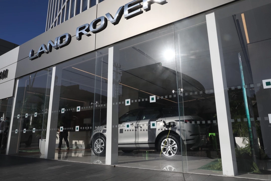 1637373-המזרח משיקה משפחת פלאג אין של לנד רובר, צילום רונן טופלברג (51).JPG