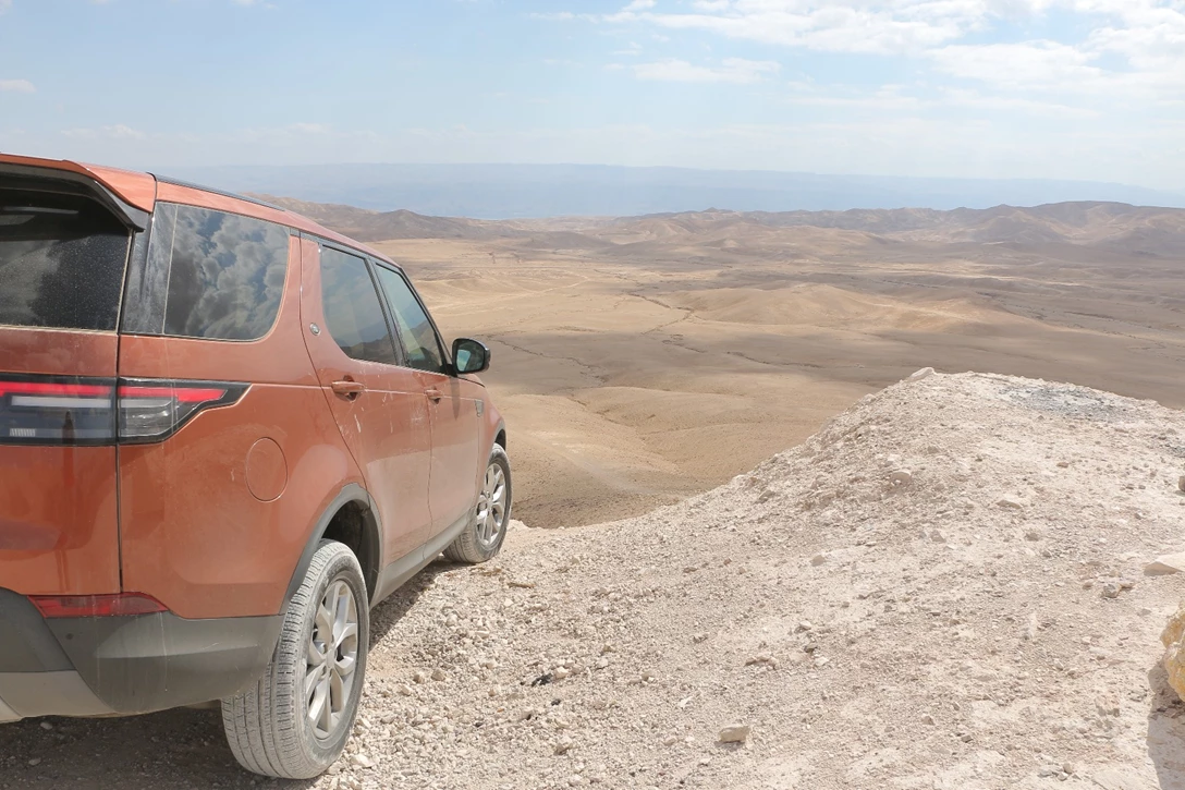 1590122-לנד רובר דיסקברי 5  (10).JPG