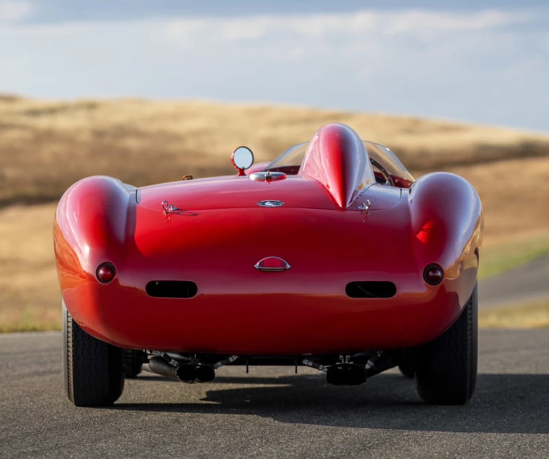 1666104-1955-Ferrari-410-Sport-Spider-by-Scaglietti1258172_-a-740x619.jpg