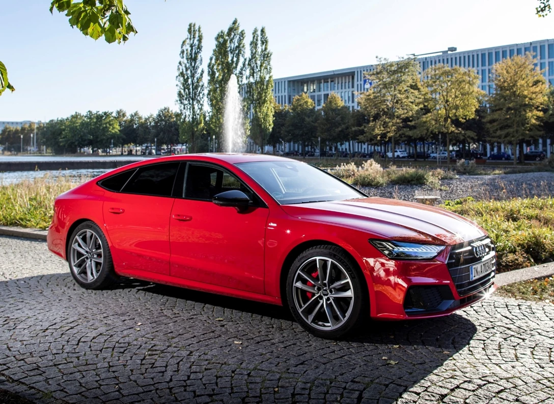 1662862-Audi-A7_Sportback-2019-08.jpg