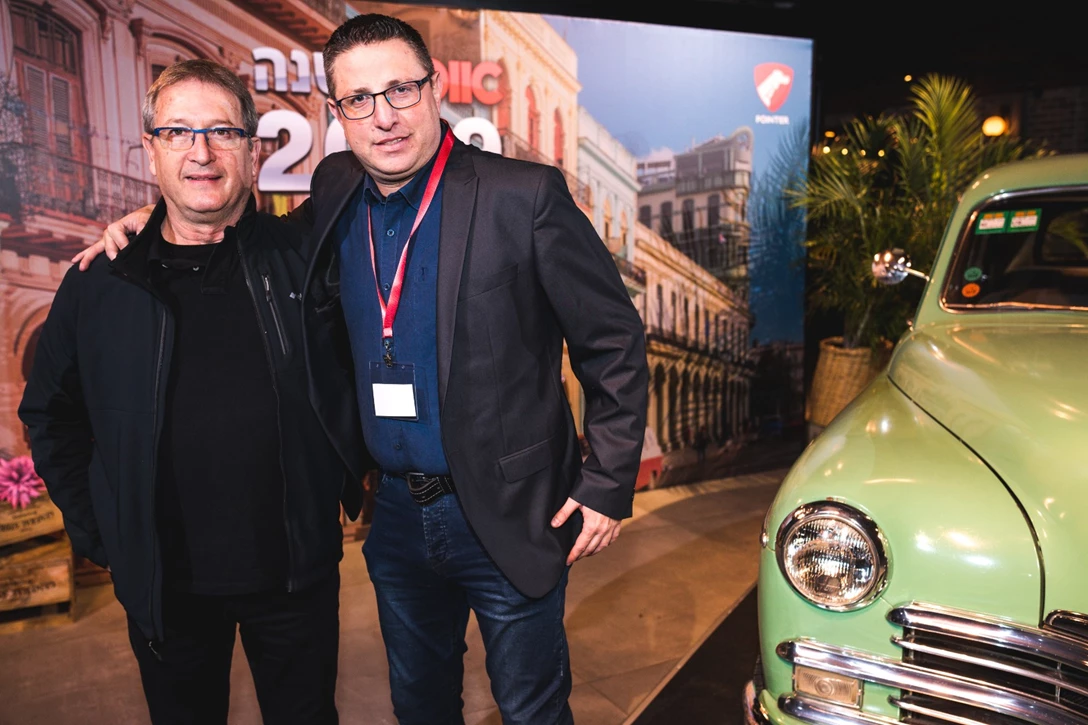 אילן גולדשטיין, מנכ"ל פוינטר וליאור זינגר