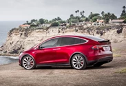 1628509-Tesla-Model_X-06.jpg