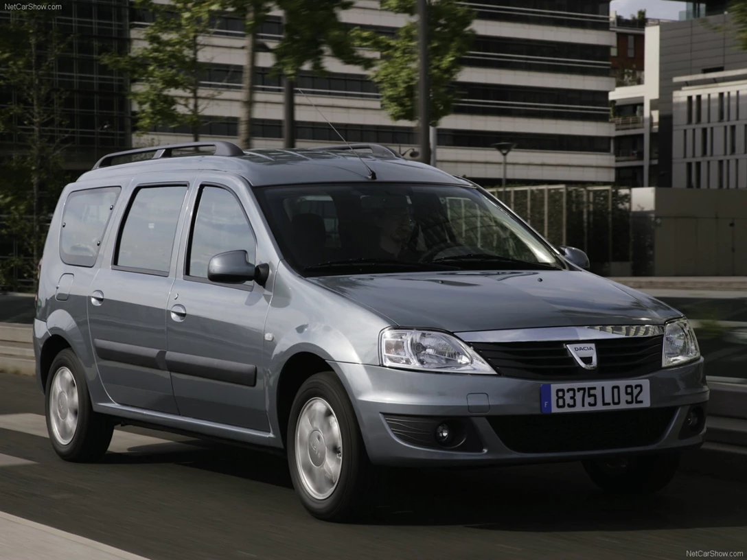 1666672-Dacia-Logan_MCV-2011-01.jpg