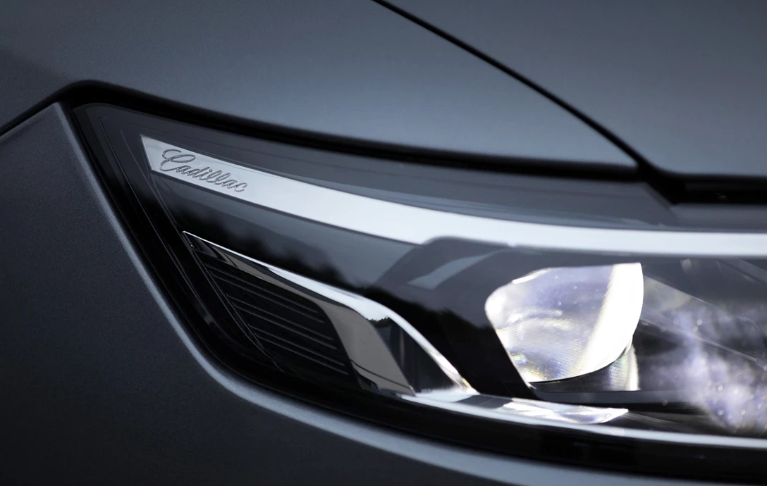 1609654-2020-Cadillac-XT6-Sport-009.jpg