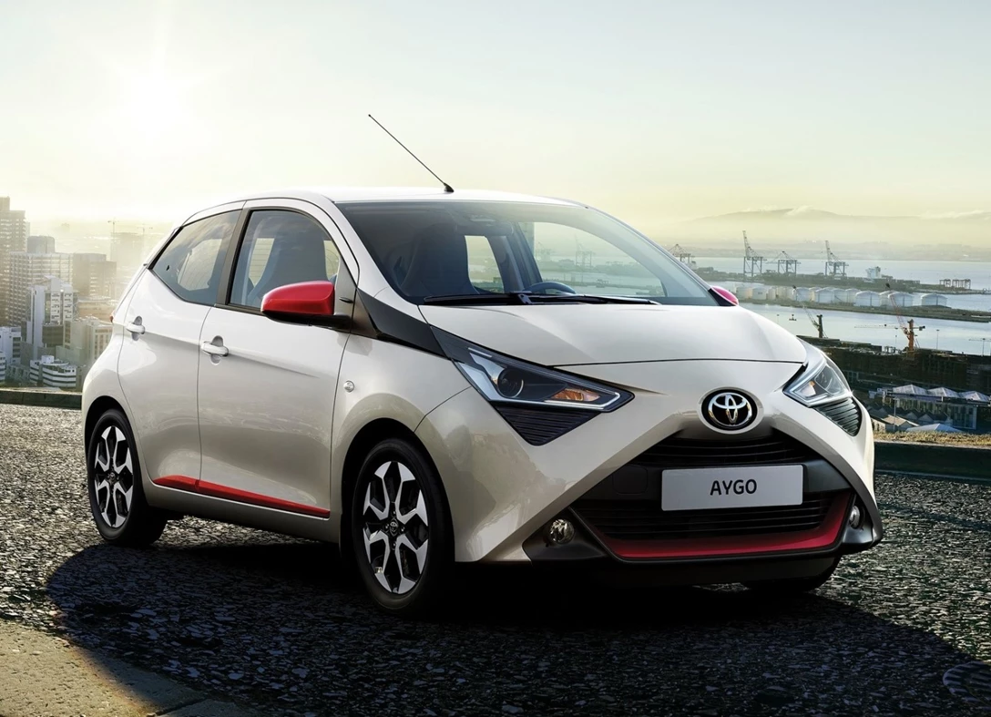 1648167-Toyota-Aygo-2020-01.jpg