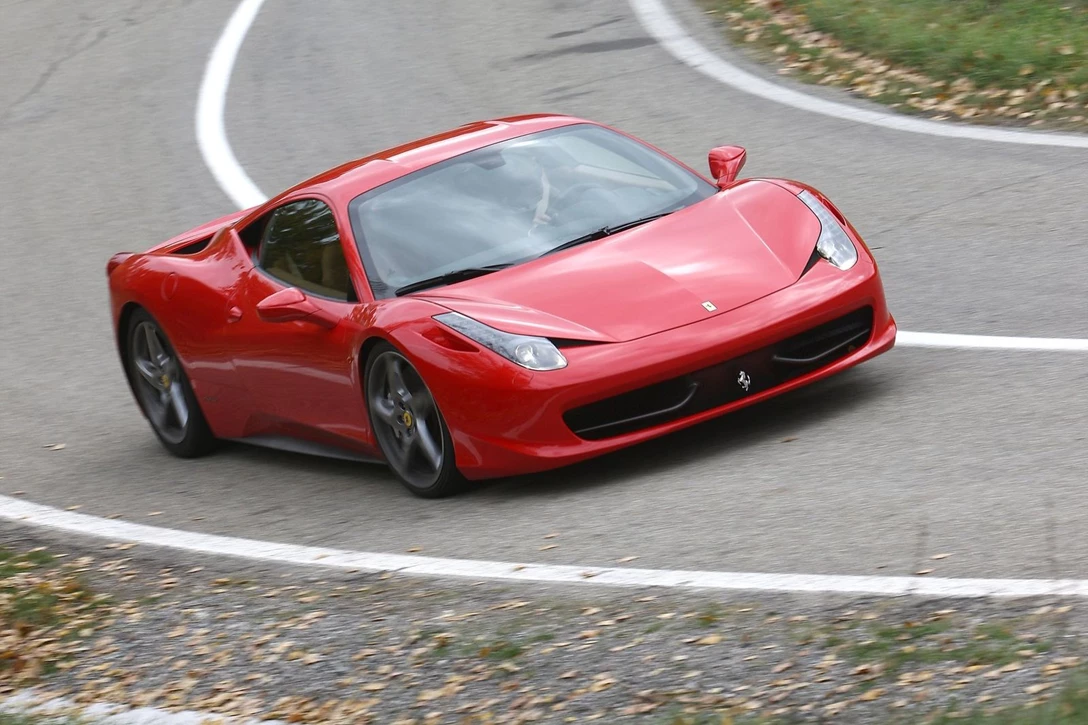 פרארי 458 איטליה