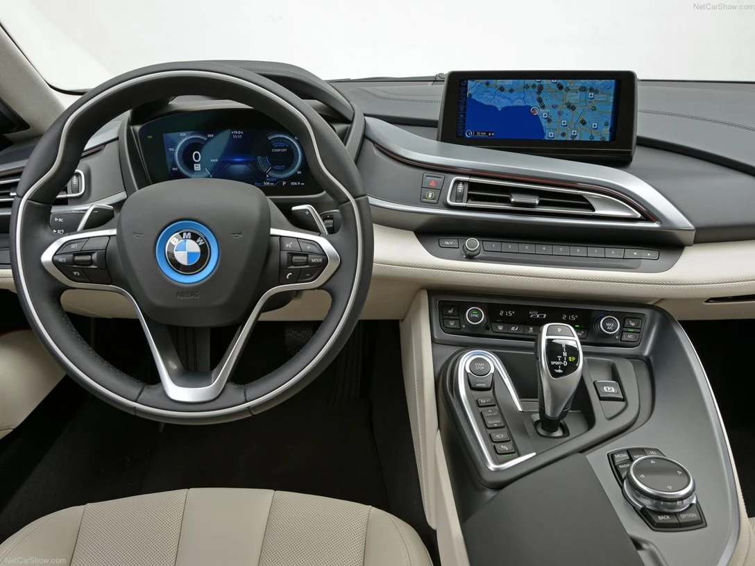 1588674-BMW-i8 7.jpg