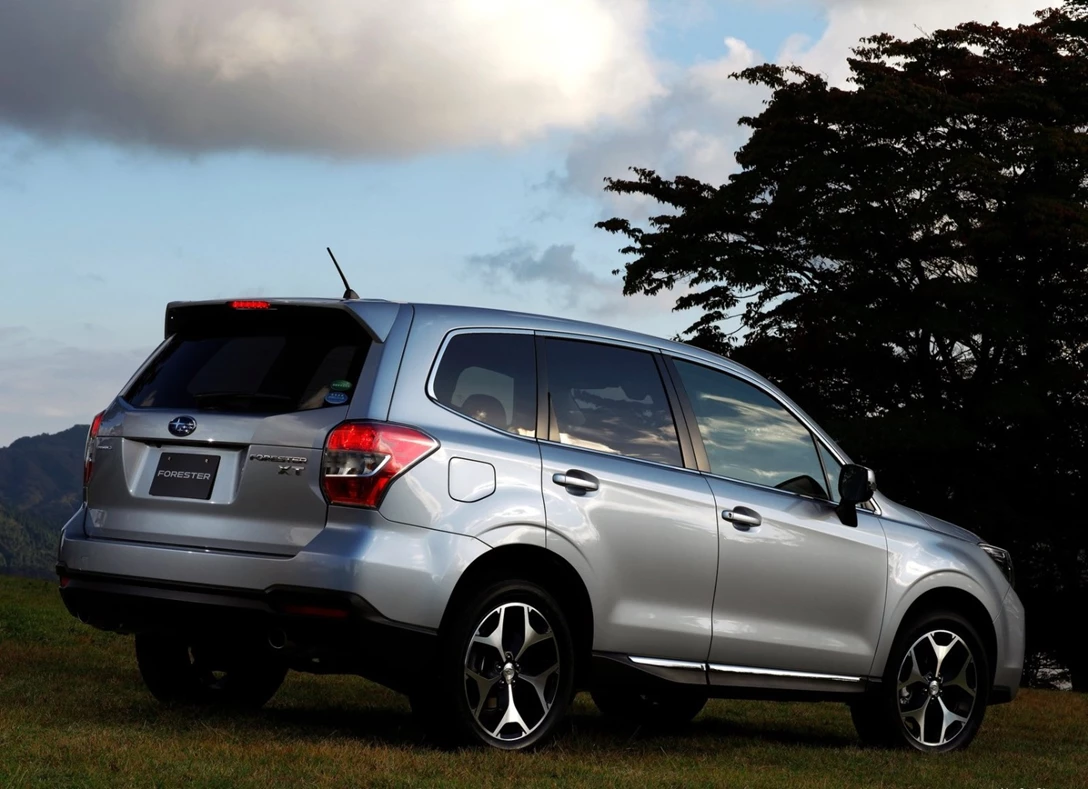 1639958-Subaru-Forester-2015-02.jpg
