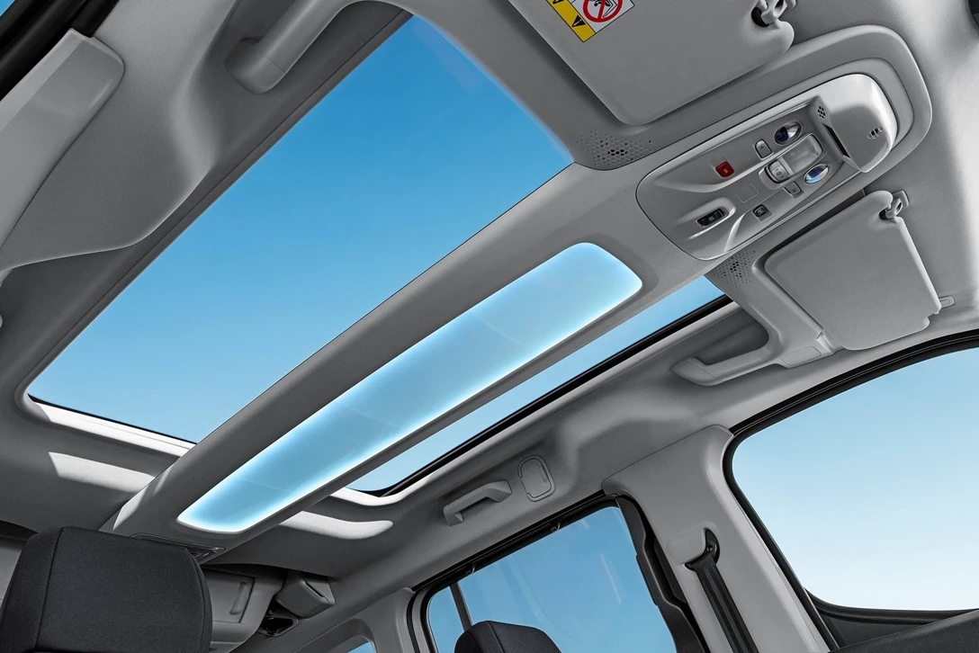 1601869-סיטרואן ברלינגו (11).jpg