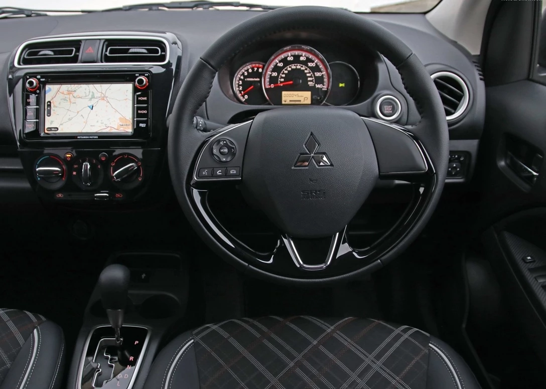 1643285-Mitsubishi-Space Star-2020-05.jpg