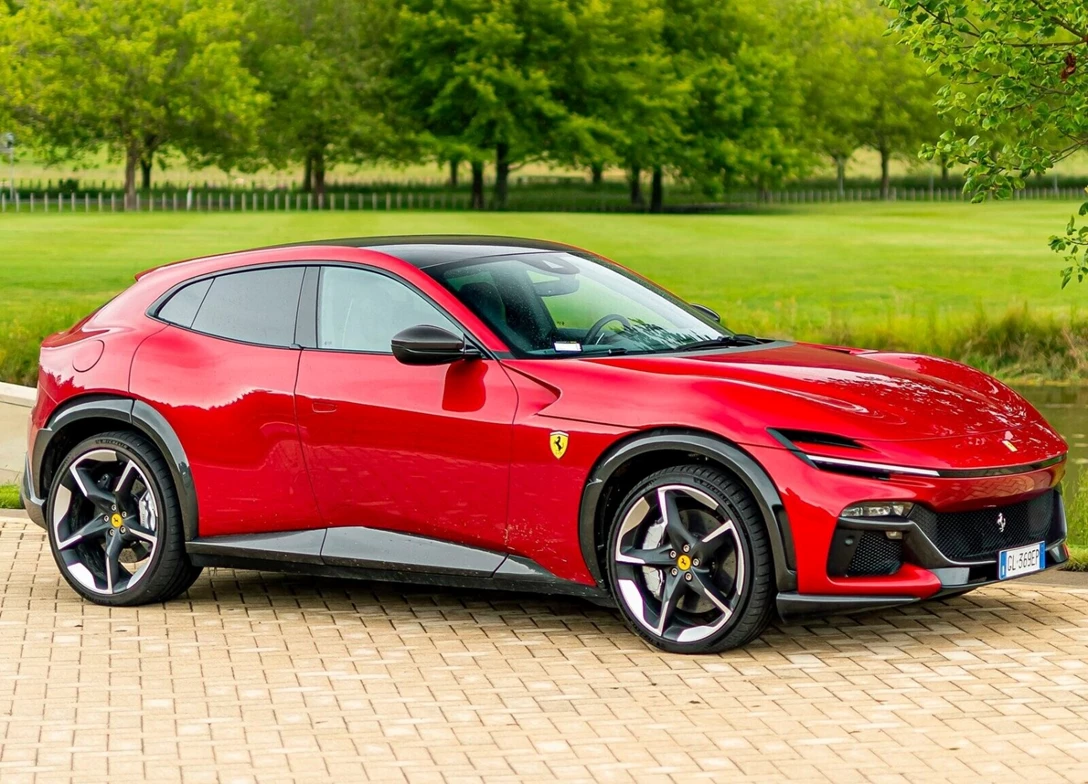 1704362-Ferrari-Purosangue-2024 (2).jpg