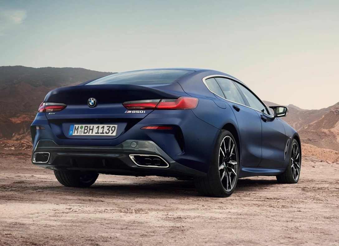 1663361-BMW-8-Series_Gran_Coupe-2022-03.jpg