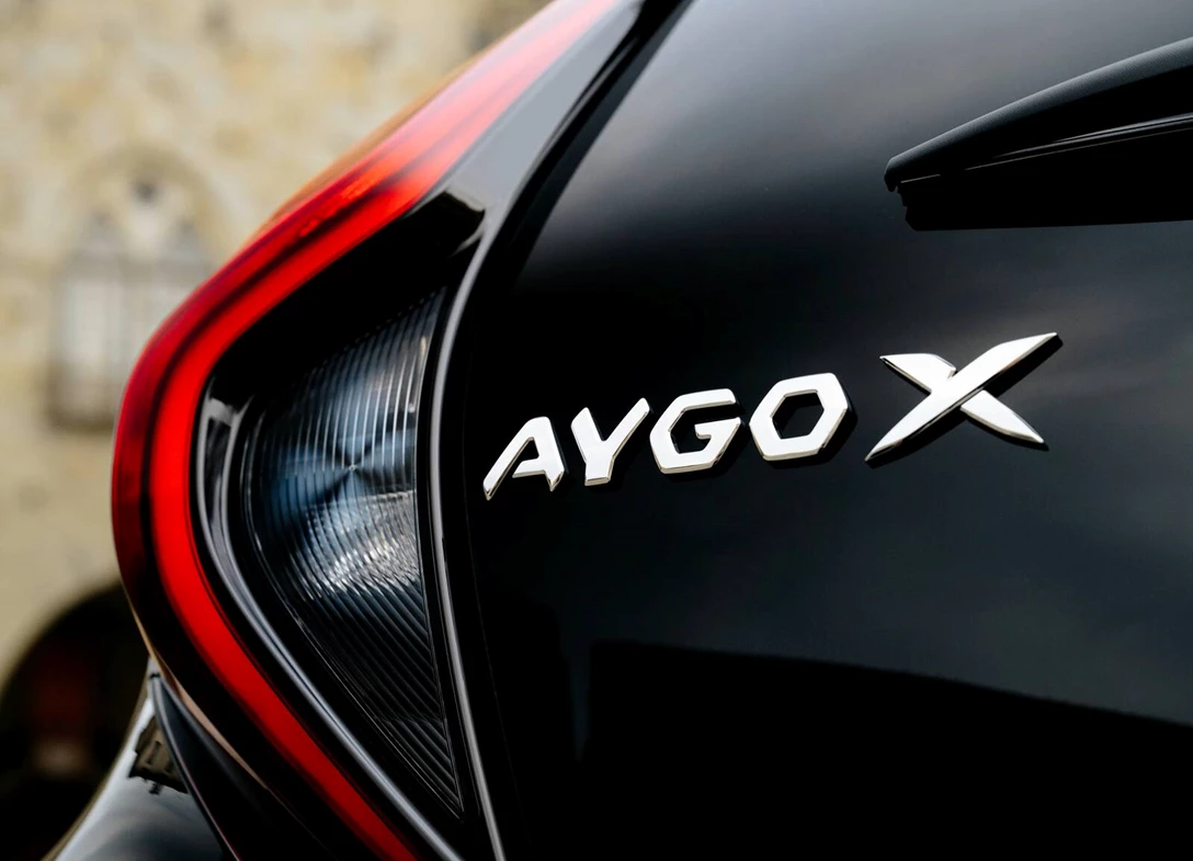 Toyota-Aygo_X-Hybrid-2026-12.jpg