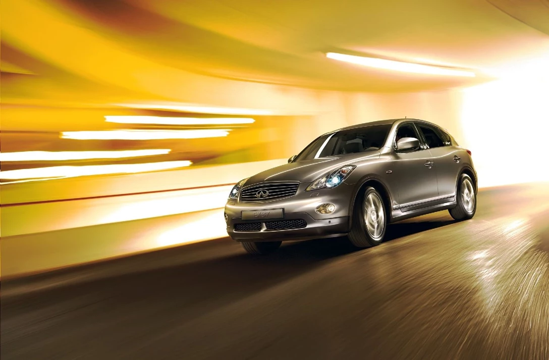 איניפיניטי EX  