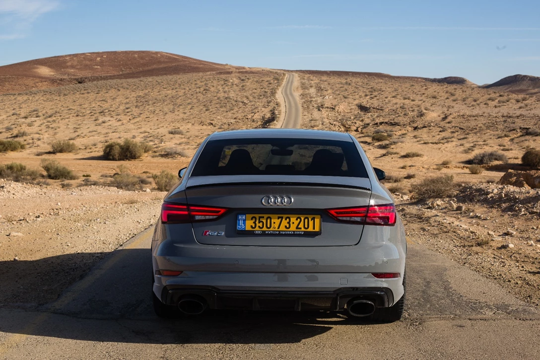 1593856-אודי RS3 מבחן דרכים (16).jpg