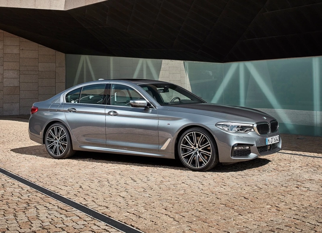 1650140-BMW-5-Series-2019-01.jpg