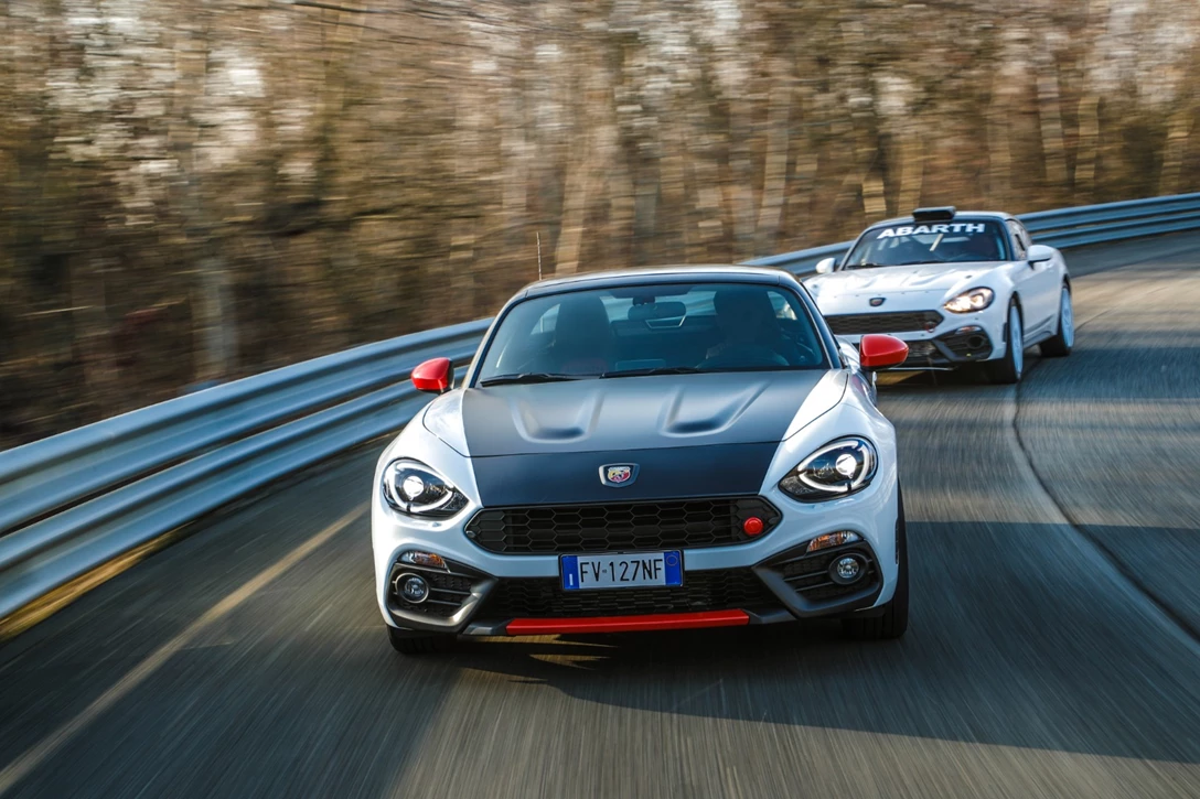 1612847-190225_Abarth_124_Rally_Tribute_1.jpg
