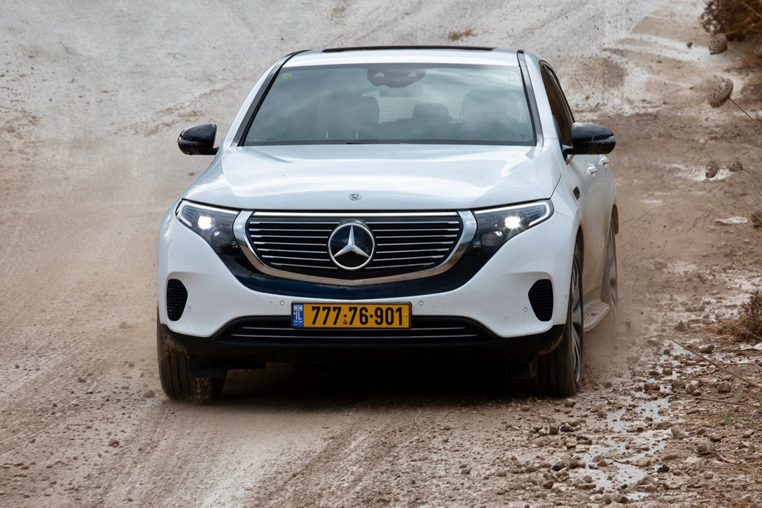 1636620-מרצדס EQC מבחן דרכים - 10.jpeg