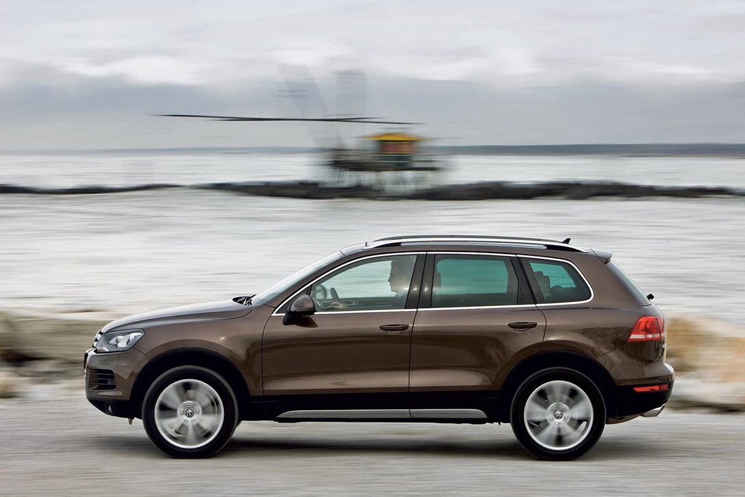 פולקסווגן טוארג 2010