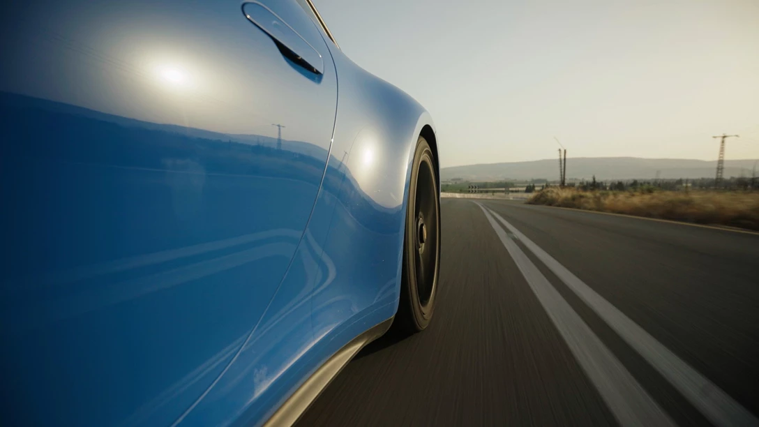 1664859-Porsche 992 GTS.01_15_24_17.Still076.jpg