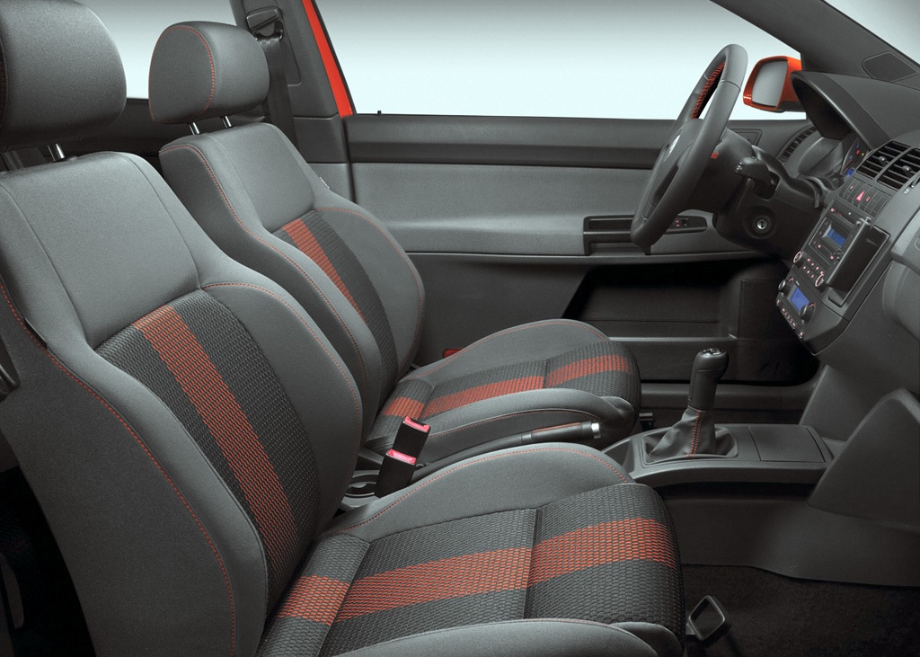 160162_volkswagen_polo_GT.jpg