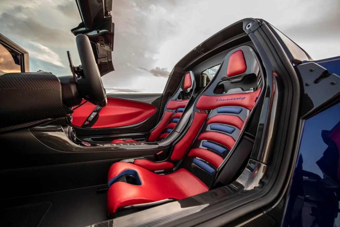 1665465-2022-hennessey-venom-f5-roadster-seats.jpeg