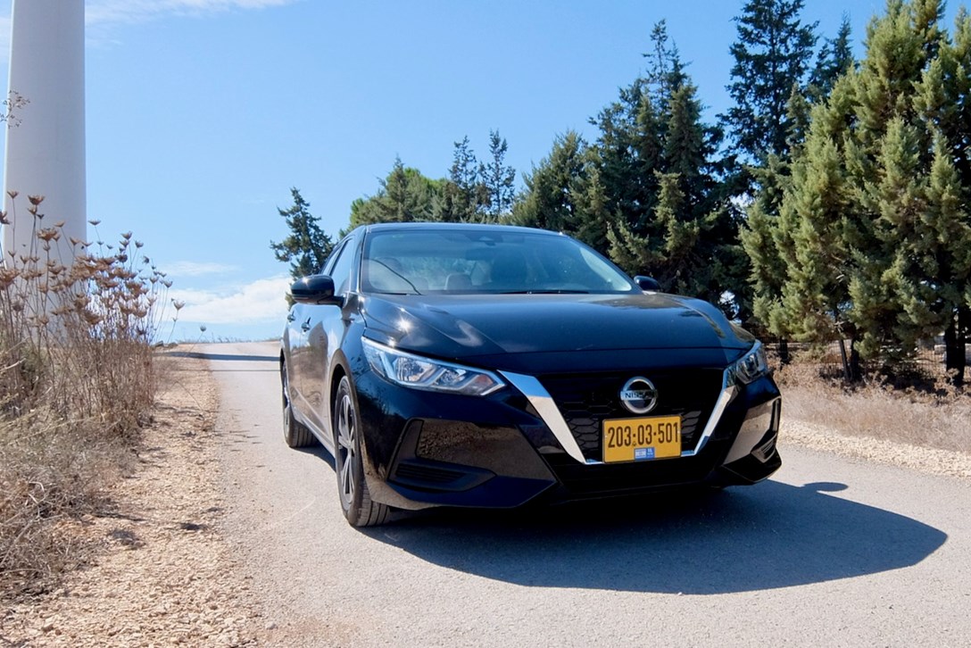 1635709-ניסאן סנטרה מבחן דרכים 2020 2.0 ל - 4.jpeg