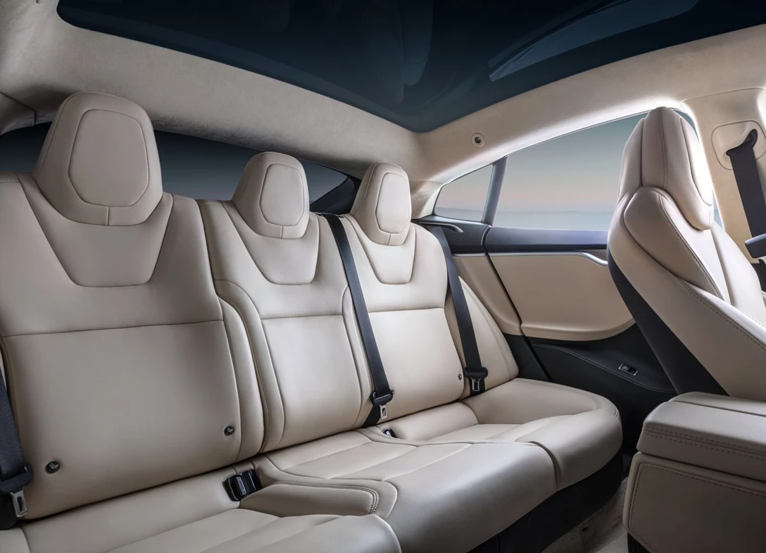 1695265-Tesla-Model_S-2024-10.jpg