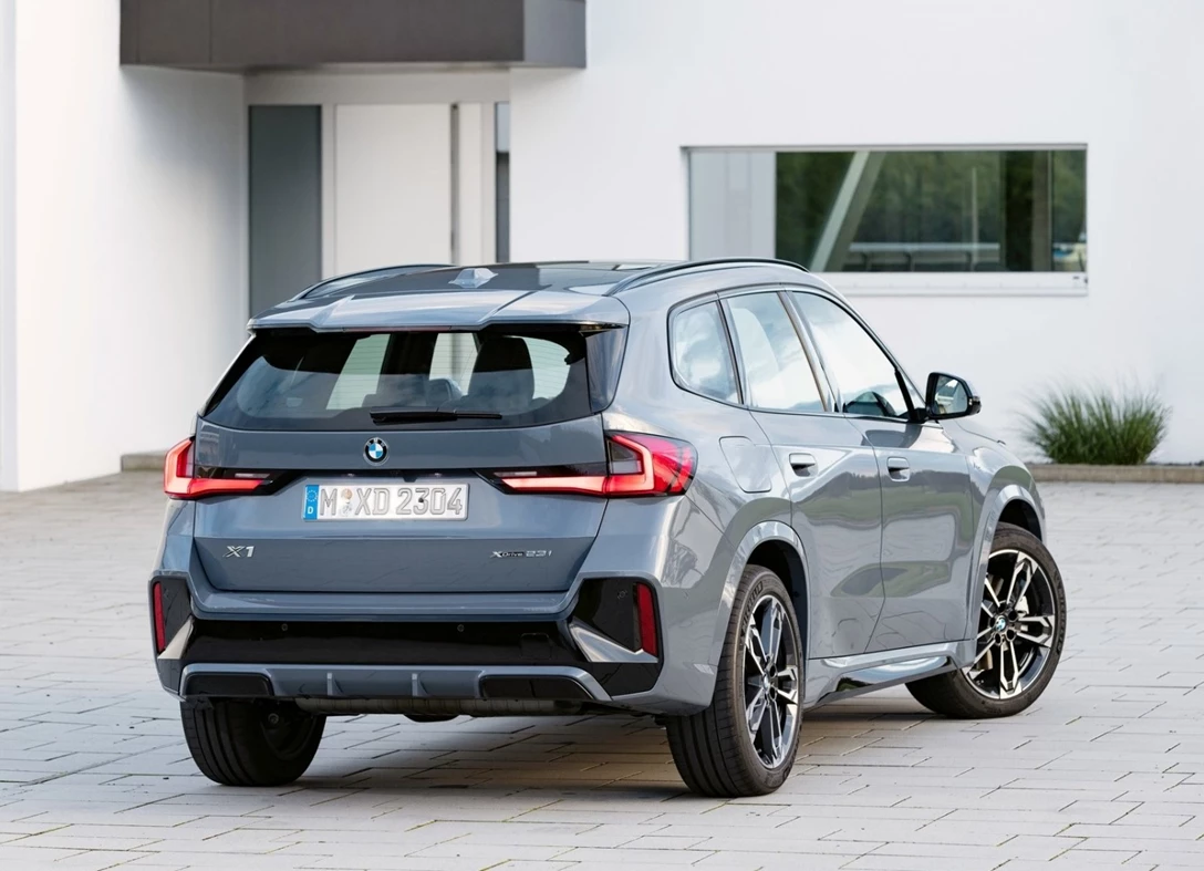 1671432-BMW-X1-2023-02.jpg