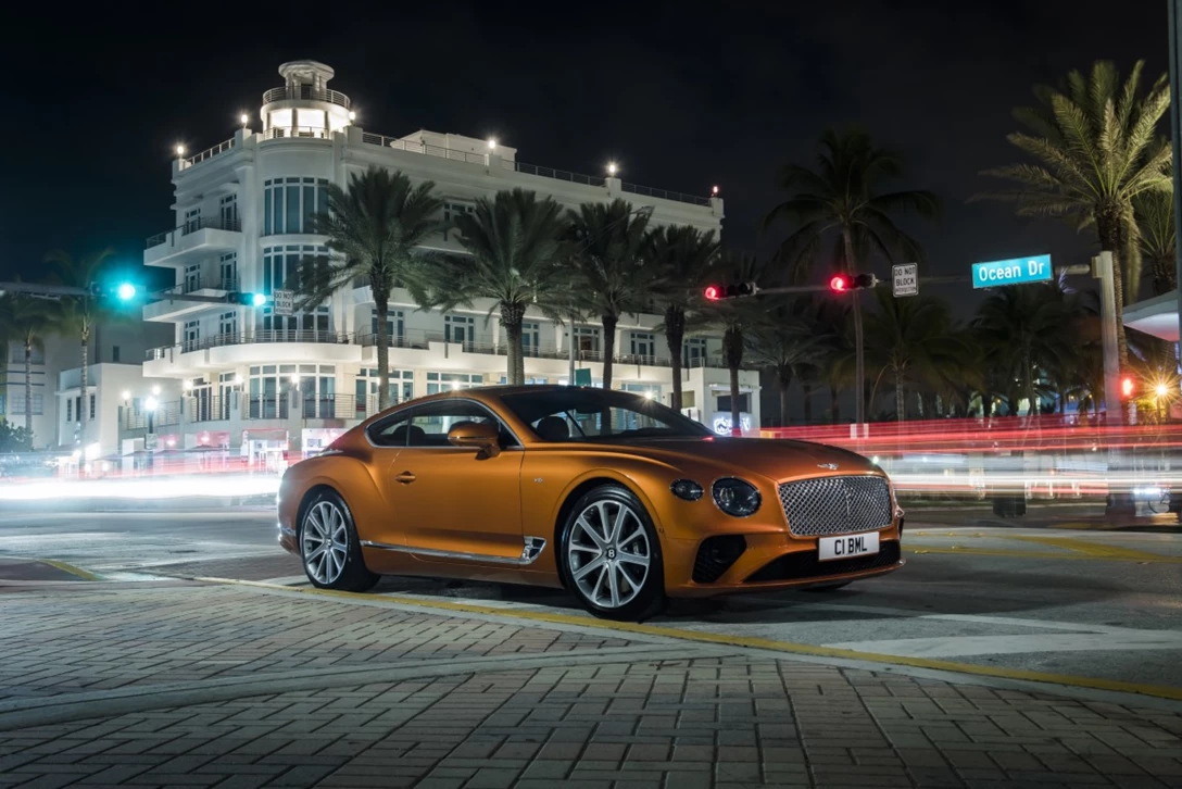 1614116-Bentley Continental GT V8 17.jpg
