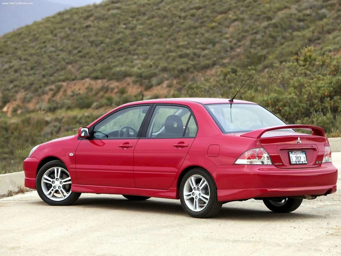 1600013-Mitsubishi-Lancer_Ralliart-2004-1600-0f.jpg