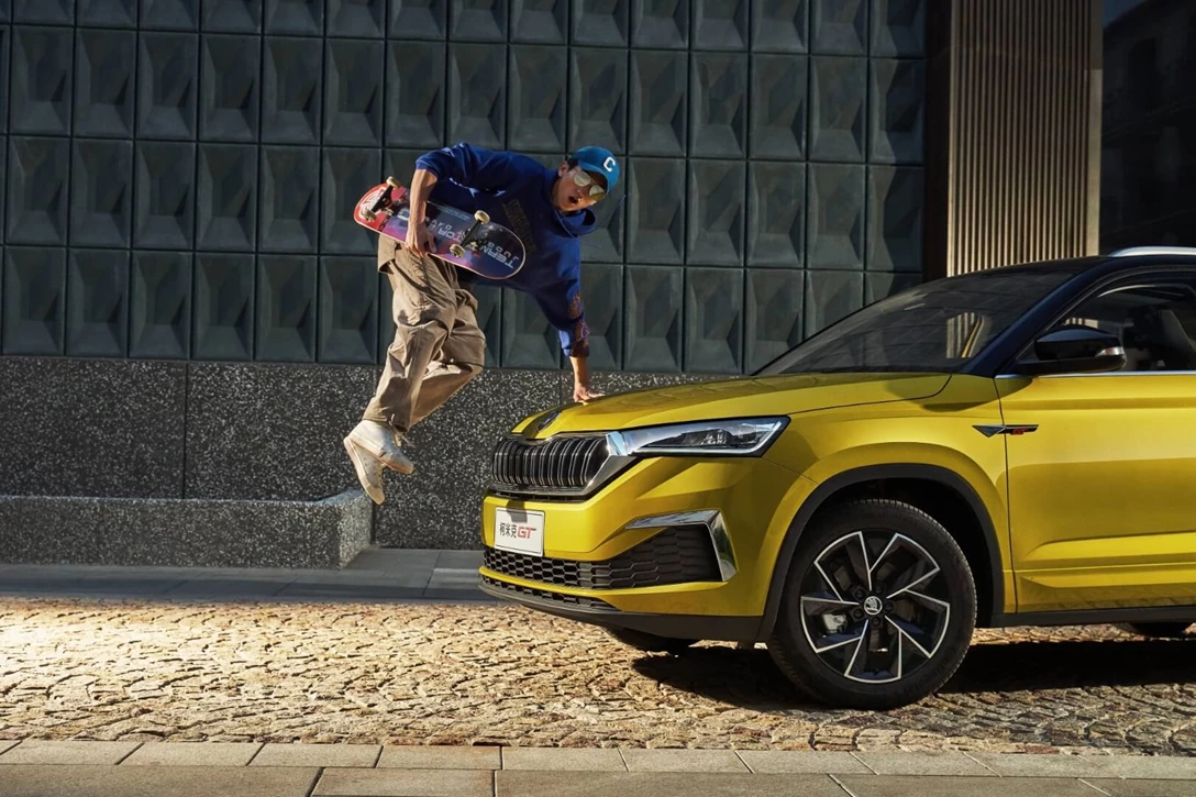 1624659-10_KAMIQ GT.jpg