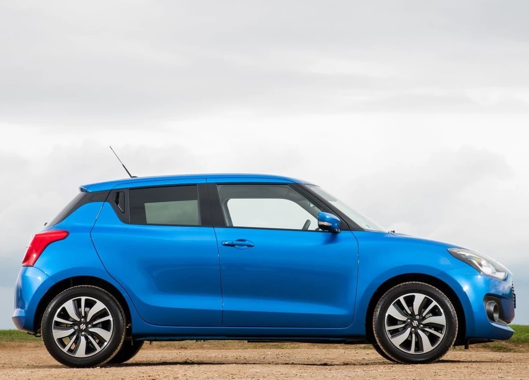 1640728-Suzuki-Swift-2020-04.jpg