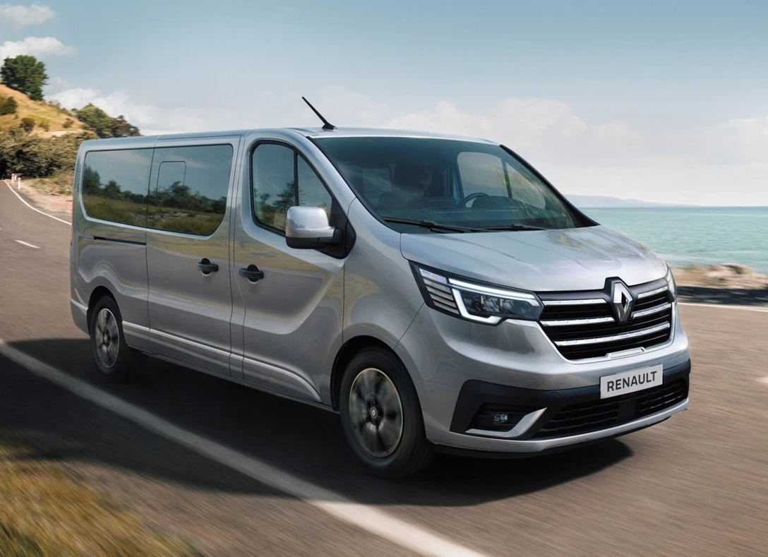 1704542-Renault-Trafic-2024 (5).jpg