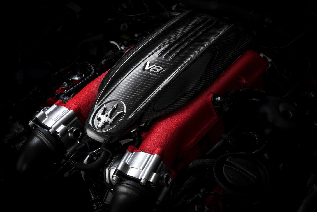 1593576-מזראטי לבנטה טרופאו (3).JPG