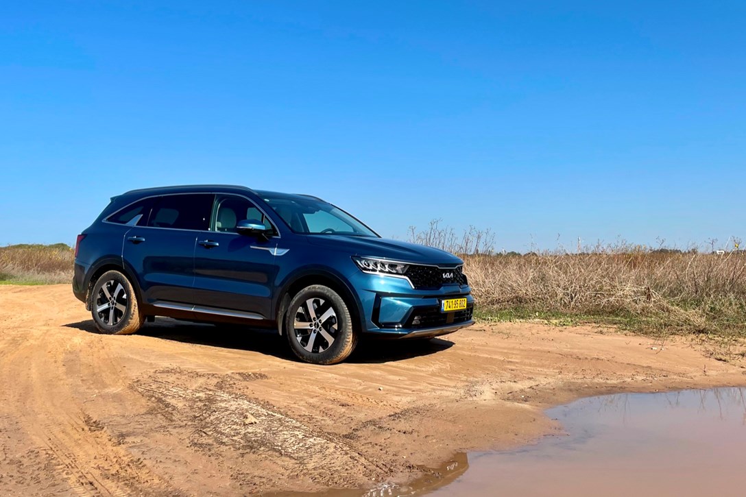 1655902-SORENTO 25 - 2.jpeg