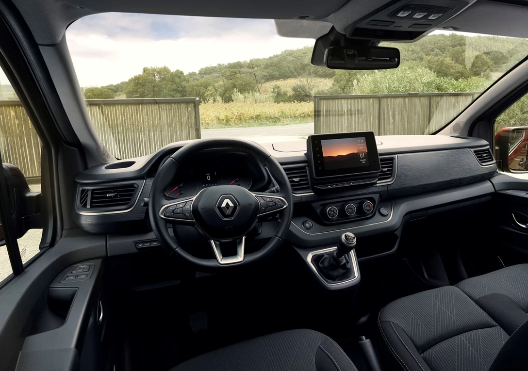 1656450-Renault-Trafic-2022-05.jpg