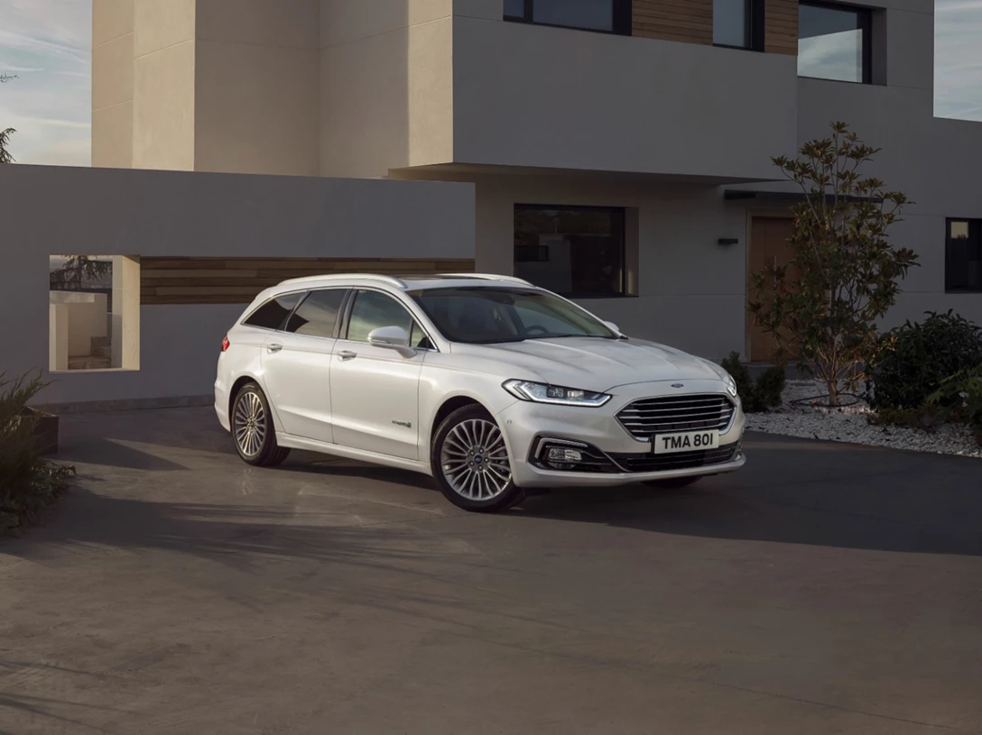 1610404-2019FordMondeo-Hybrid_07.jpg