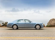 1606768-Bentley-Mulsanne-2017-01.jpg