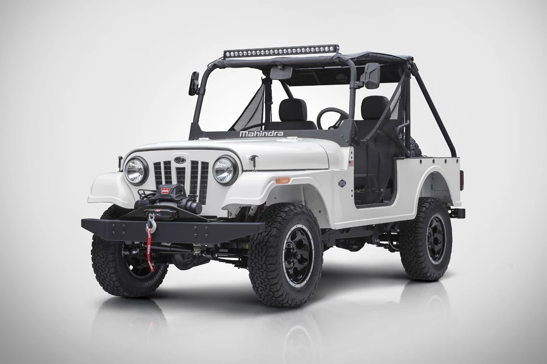 1600144-Mahindra_Roxor_1.jpg
