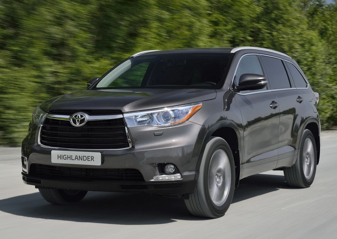 1659385-Toyota-Highlander-2014-04.jpg