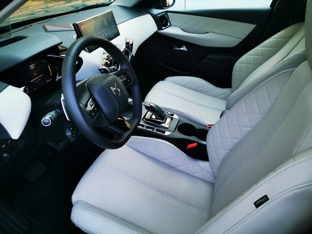 1624706-rotemi090919ds3crossp (62).jpg